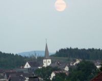 Freienohl mit Mond 2010  429